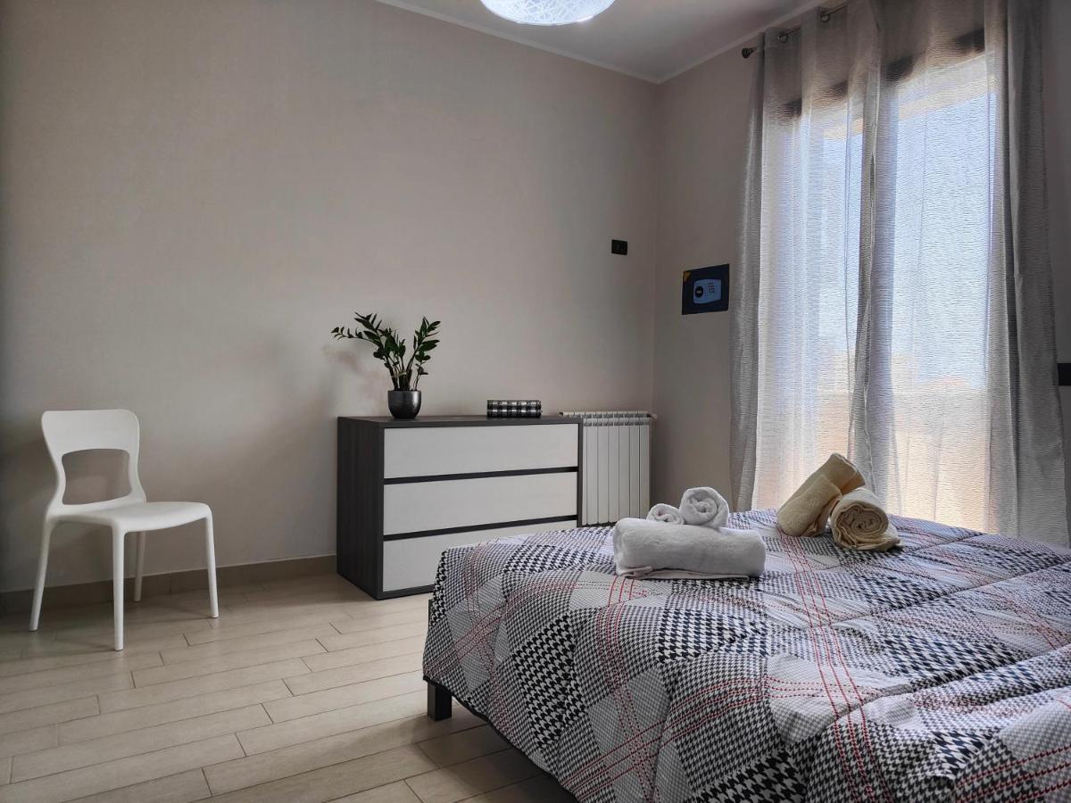 Siracusa Suite, Ac + Wi-Fi + Free Private Parking Syrakuzy Zewnętrze zdjęcie