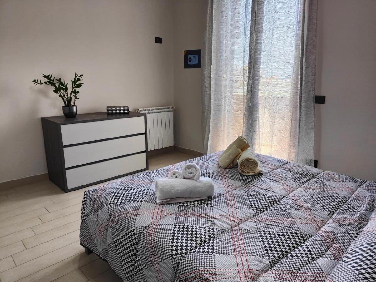 Siracusa Suite, Ac + Wi-Fi + Free Private Parking Syrakuzy Zewnętrze zdjęcie